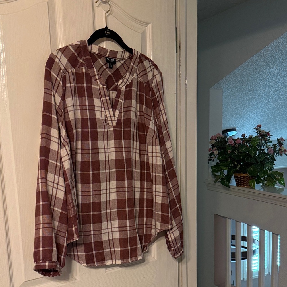 Torrid Harper Double Gauze Pullover blouse